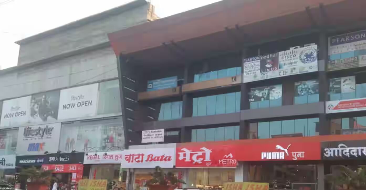 Shraddha Mall: Shopping Centre In Nashik